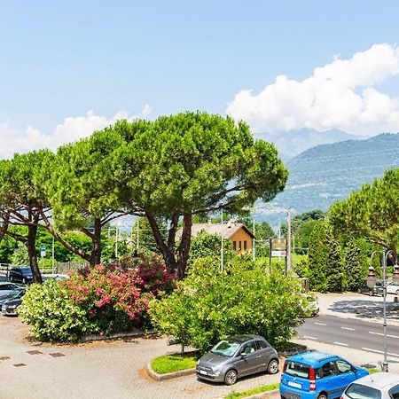 Lakeside View Colico Apartment Bagian luar foto